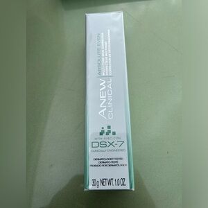 Avon Anew Clinical Absolute Even Multi-Tone Skin Corrector